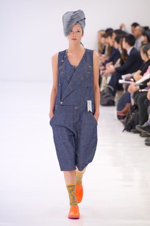デニムに挑戦！ミントデザインズ(mint designs)、2011年春夏コレクション"Almost Blue"｜写真19