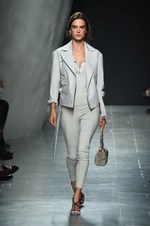 ボッテガ・ヴェネタ 2015年春夏コレクション - 華やかなダンサーたちの、美しい自然体な素顔｜写真6