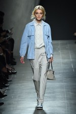 ボッテガ・ヴェネタ 2015年春夏コレクション - 華やかなダンサーたちの、美しい自然体な素顔｜写真16