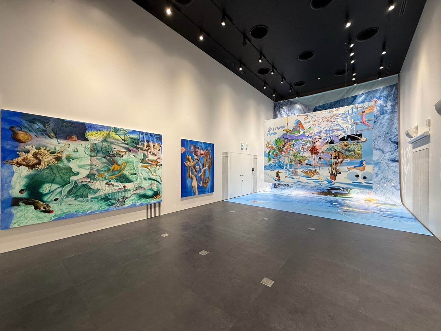 「ウエシマミュージアム アネックス」東京に開館、“ネット上のイメージから油彩を描く”今津景展を開催|写真1