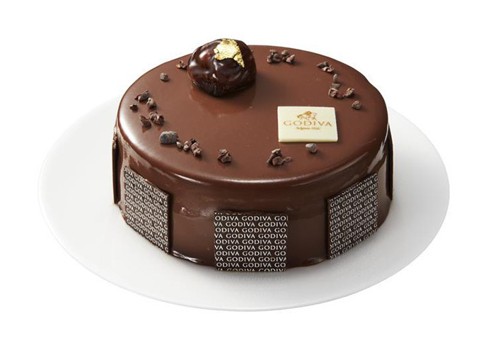 ゴディバから、マロンを贅沢に使用したクリスマスチョコレートケーキ登場 | 写真