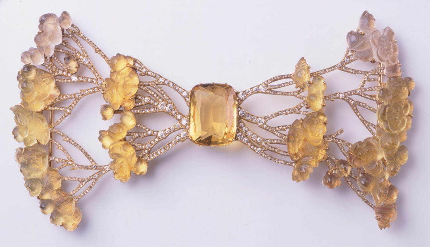 ルネ・ラリック コサージュブローチ「バラ」 1902-04年頃