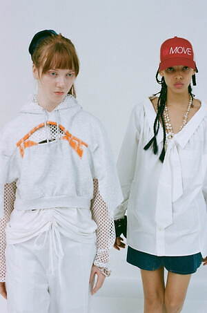 77サーカ(77circa) 2025年春夏ウィメンズ&メンズコレクション  - 写真24