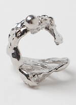 リミ フゥ25年春夏、リボン巻き付くアシンメトリーワンピース＆ネイルリングなど｜写真26