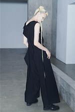 リミ フゥ2025年春夏コレクション - ジグザグラインが生む抜け感と立体シルエット｜写真6