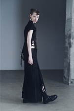 リミ フゥ2025年春夏コレクション - ジグザグラインが生む抜け感と立体シルエット｜写真28