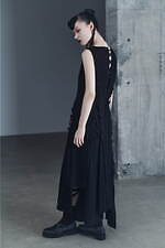 リミ フゥ2025年春夏コレクション - ジグザグラインが生む抜け感と立体シルエット｜写真30