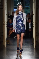 アキラーノ・リモンディ 2015年春夏コレクション - アンリ・マティスの美学から学ぶ色と素材の調和｜写真46