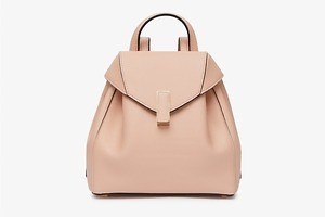 ヴァレクストラの人気バッグ「イジィデ」レザーバックパック誕生、パステルピンクやホワイトなど
