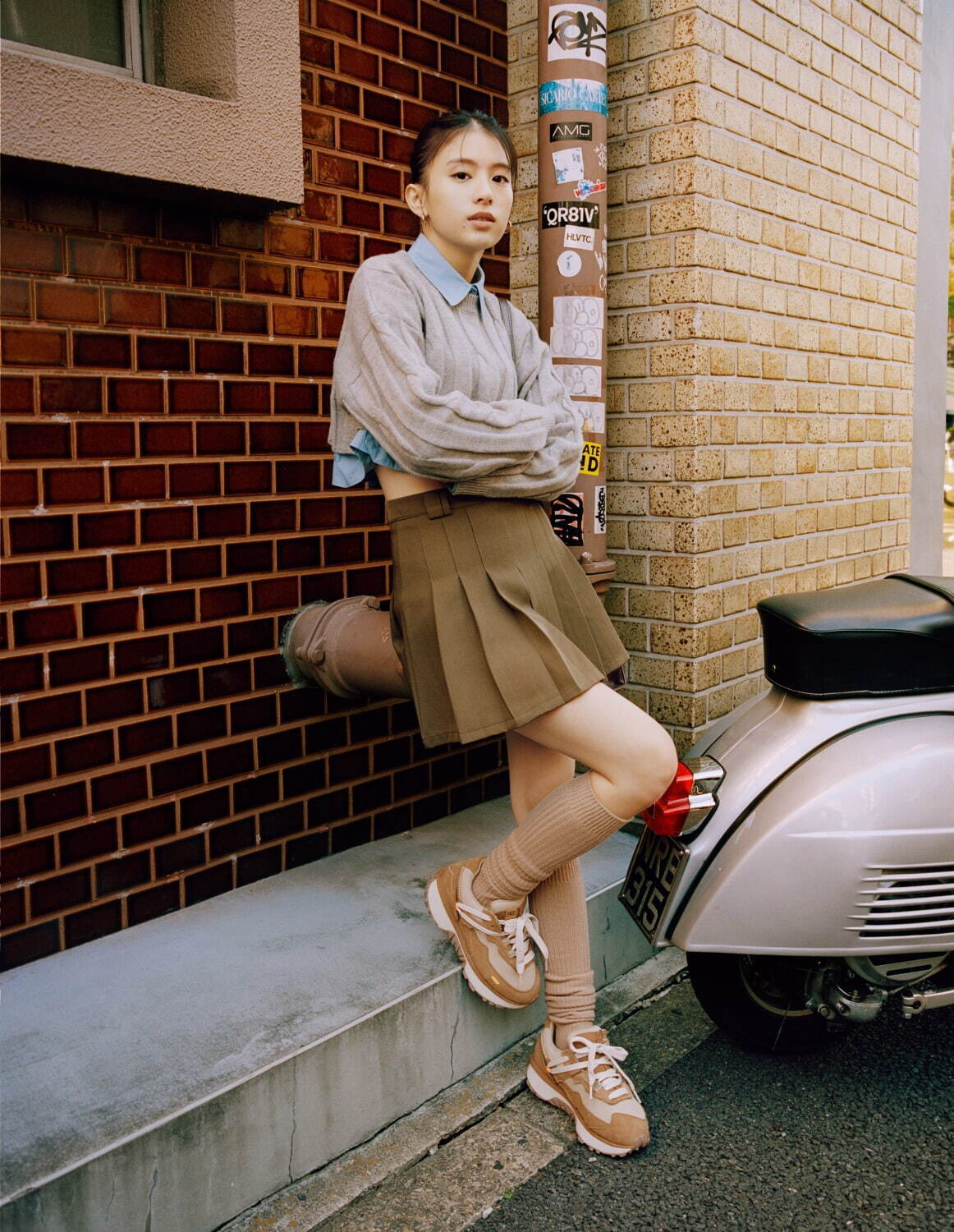 アグ(UGG) レトロファイ ロー｜写真21