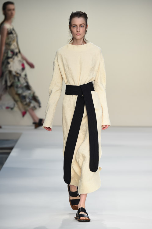 マルニ(MARNI) 2015年春夏ウィメンズコレクション シルエット - 写真15