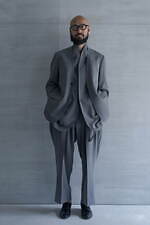 レインメーカー“陶磁器や彫刻”に着想、立体フォルムのジャケット＆ニットシャツなど｜写真19