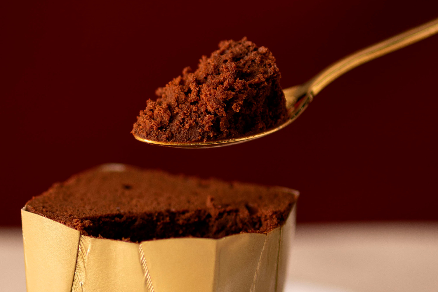 銀のぶどう2025年バレンタイン「炎のチョコレート」炎で焼き蒸した“極上のふわとろ”ショコラ｜大丸福岡天神