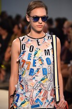 MSGM 2015年春夏コレクション - 小鳥と音楽が共存する、現代的なストリートMIX｜写真21