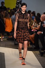 MSGM 2015年春夏コレクション - 小鳥と音楽が共存する、現代的なストリートMIX｜写真34