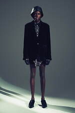 タカヒロミヤシタザソロイスト．2025年秋冬コレクション - “洋服の着方を正す”こと、着崩すこと｜写真4