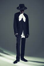 タカヒロミヤシタザソロイスト．2025年秋冬コレクション - “洋服の着方を正す”こと、着崩すこと｜写真17