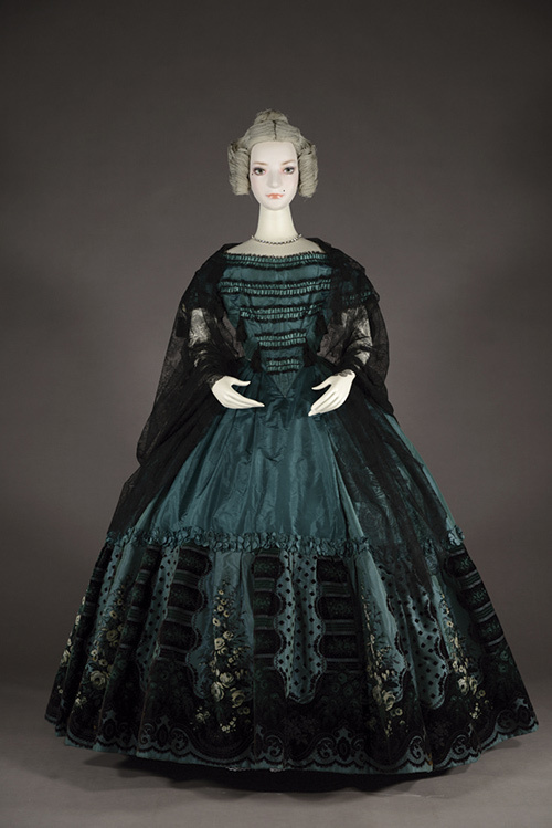 写真9 12 神戸で ファッション史の愉しみ 展 18世紀からのファッション画やドレスなどを展示 ファッションプレス 写真9 12 神戸で ファッション史の愉しみ 展 18世紀からのファッション画やドレスなどを展示 ファッションプレス