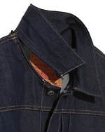 アンダーカバー×リーバイス、解体できるデニムジャケット＆“目と釘”グラフィックのパンツ｜写真3