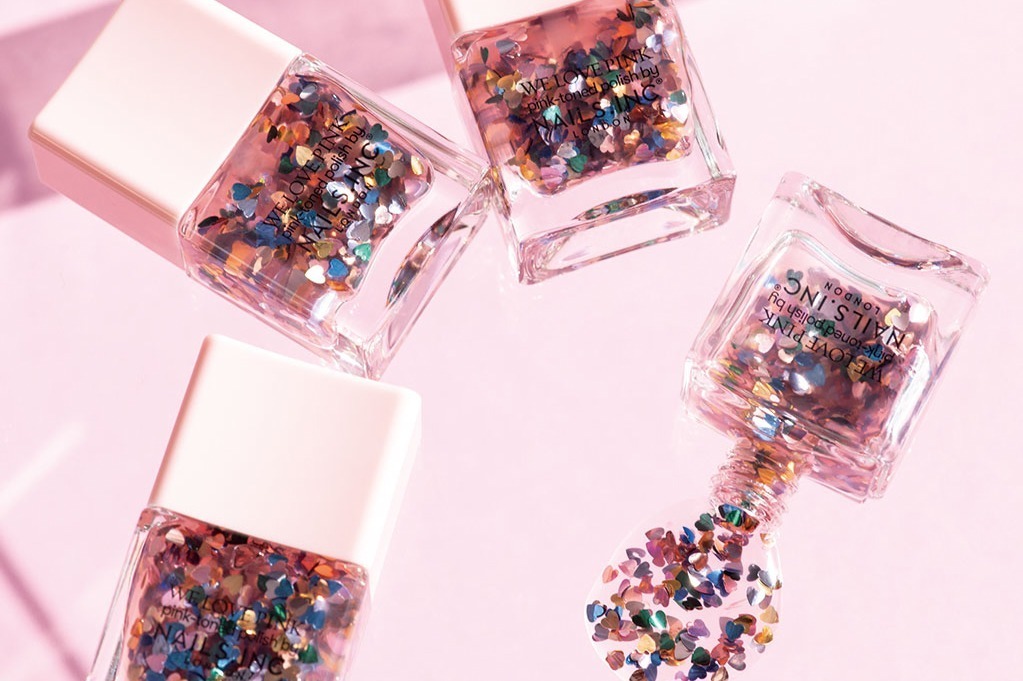 ネイル｜ネイルズ インク25年春ネイル、“虹色ハート”のホログラムが輝く「愛のお守り」ネイルポリッシュ