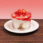 猿田彦珈琲2025年バレンタイン“薔薇香るジュレ×花びら風チョコ”フラッペやたっぷり苺のティラミス｜写真8