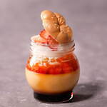 「ザ チョーヤ ギンザ バー」“白黒ショコラ×苺×梅”のプリン付きアフタヌーンティー｜写真2