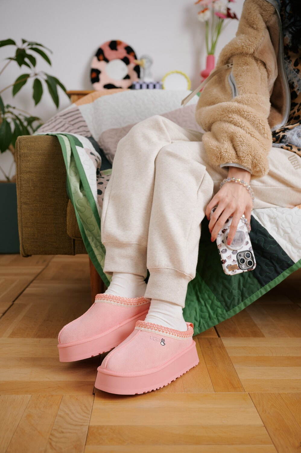 UGG タズ ラブTazz Love 25 バレンタイン限定 24cm｜Yahoo