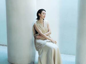 エルニ(ELENI) 2025年春ウィメンズコレクション  - 写真1