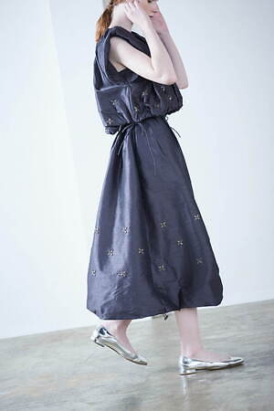 マリリンムーン(MARILYN MOON) 2025年春夏ウィメンズコレクション  - 写真17