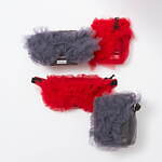 チカ キサダ×イーストパック“真っ赤なチュール”バッグ、横長ウエストポーチやミニショルダー｜写真1