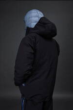 デサント オルテライン×ジョウンド、“くすみブルー”差し色の高耐水パーカ＆ロングコート｜写真22