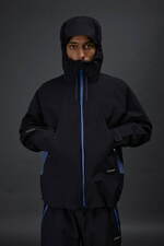 デサント オルテライン×ジョウンド、“くすみブルー”差し色の高耐水パーカ＆ロングコート｜写真52