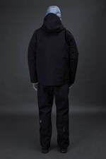 デサント オルテライン×ジョウンド、“くすみブルー”差し色の高耐水パーカ＆ロングコート｜写真17