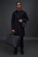 デサント オルテライン×ジョウンド、“くすみブルー”差し色の高耐水パーカ＆ロングコート｜写真36