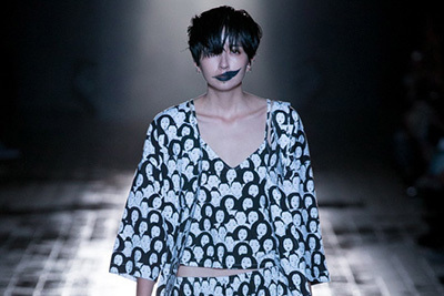 イクミ 2015年春夏 ウィメンズ&メンズ コレクション