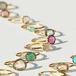 アルティーダ ウード“ブーケ風”サファイアの限定チェーンリング、ルミネ有楽町新店舗で｜写真2