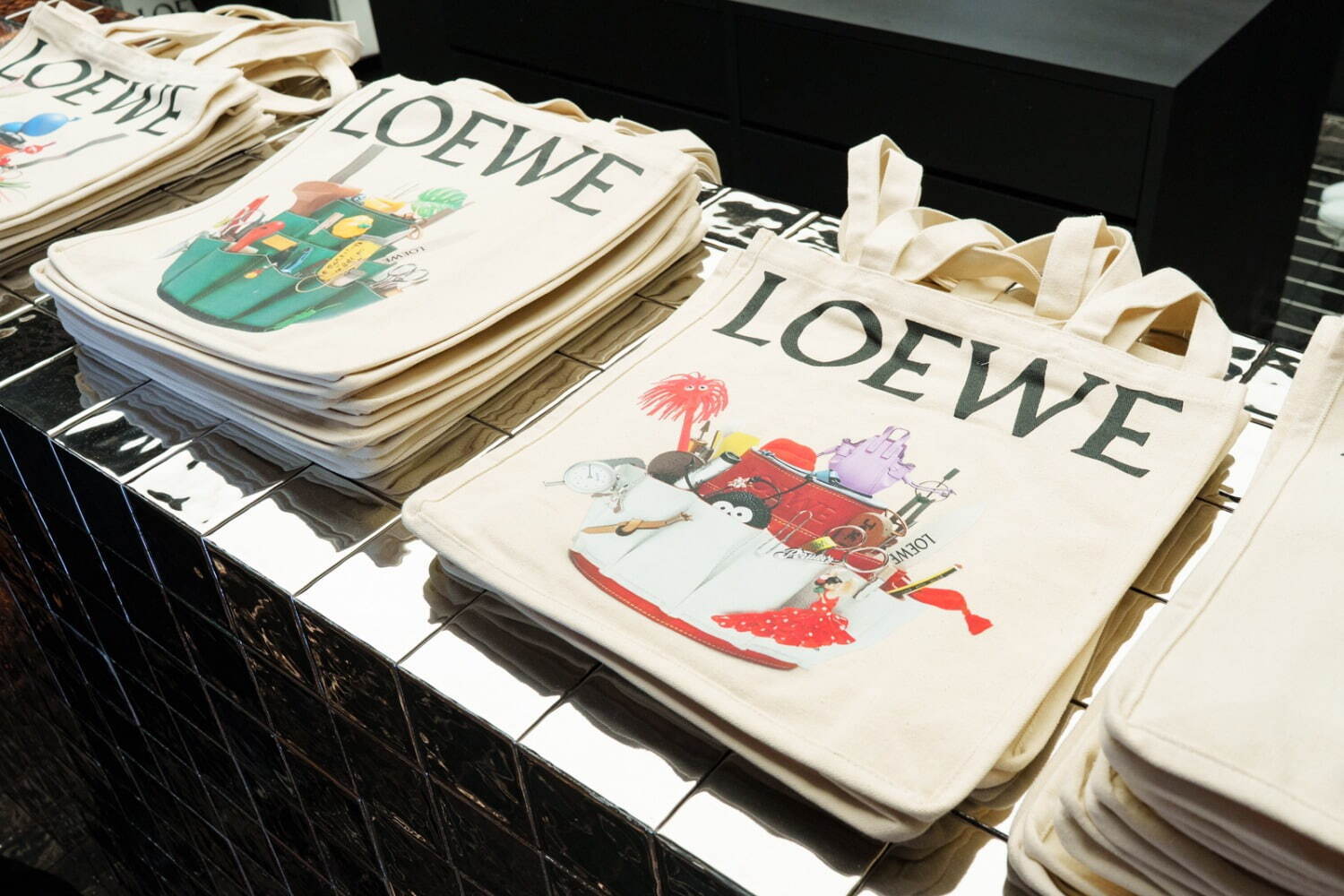 写真133/142｜ロエベ初の大型展覧会「ロエベ クラフテッド