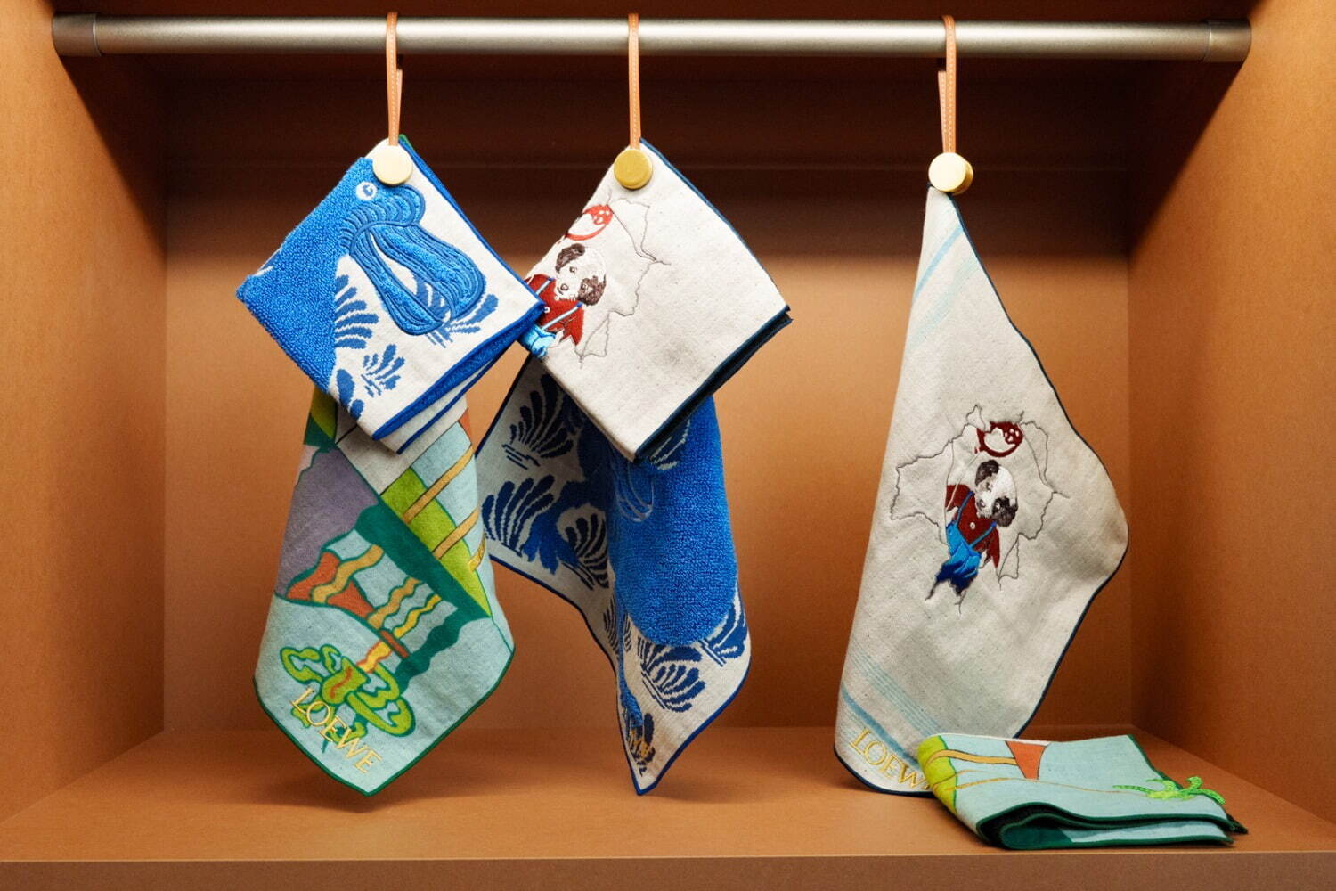 偉大な 写真111/142｜ロエベ初の大型展覧会「ロエベ クラフテッド 小物