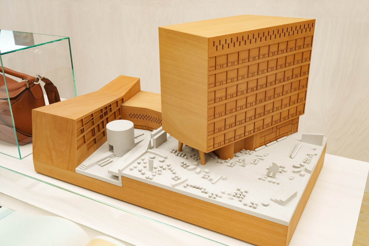 ロエベ(LOEWE) ロエベ クラフテッド・ワールド｜写真23