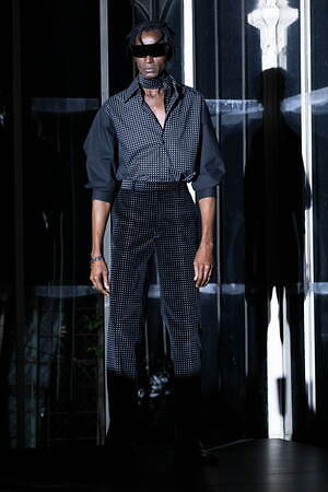 エムエム6 メゾン マルジェラ(MM6 Maison Margiela) 2025-26年秋冬メンズコレクション  - 写真1