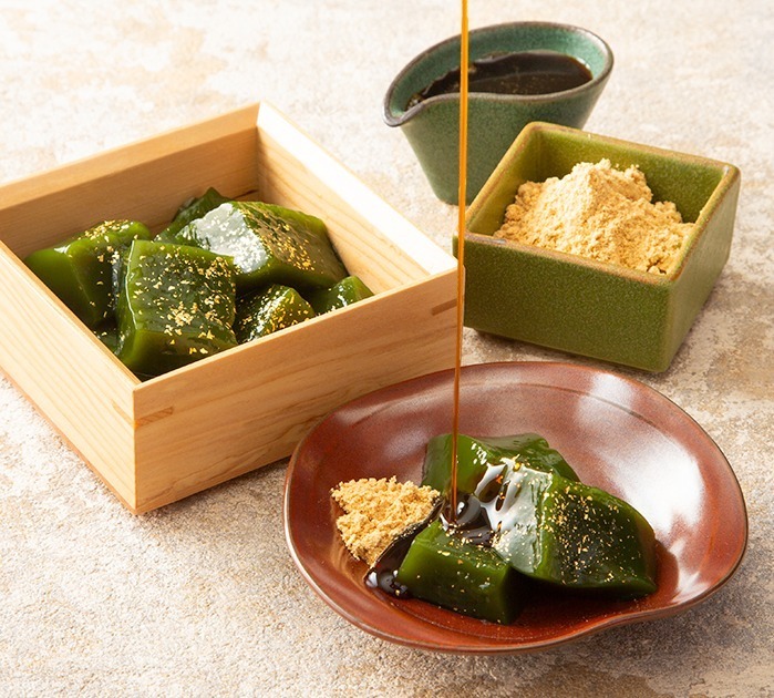 京都の抹茶専門店「マッチャハウス 抹茶館」が金沢ひがし茶屋街に、金箔ティラミス＆“もっちり”わらび餅｜写真4