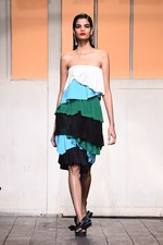 セドリック シャルリエ 2015年春夏コレクション - 切りっぱなしの美学と、彩りのモダニティ｜写真46