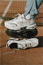 ラコステ×アダム エ ロペのメッシュスニーカー、ブラック＆ホワイトの限定カラーで｜写真3