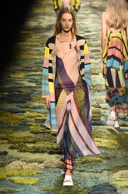 ドリス ヴァン ノッテン(DRIES VAN NOTEN) 2015年春夏ウィメンズコレクション シルエット - 写真10