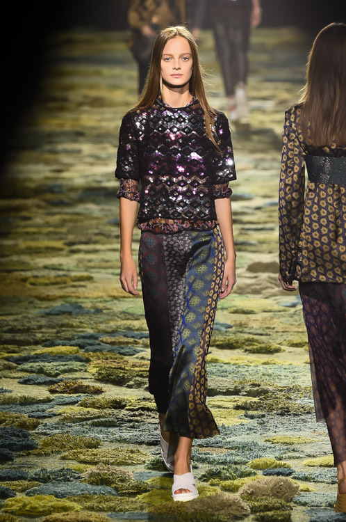 ドリス ヴァン ノッテン(DRIES VAN NOTEN) 2015年春夏ウィメンズコレクション シルエット - 写真47