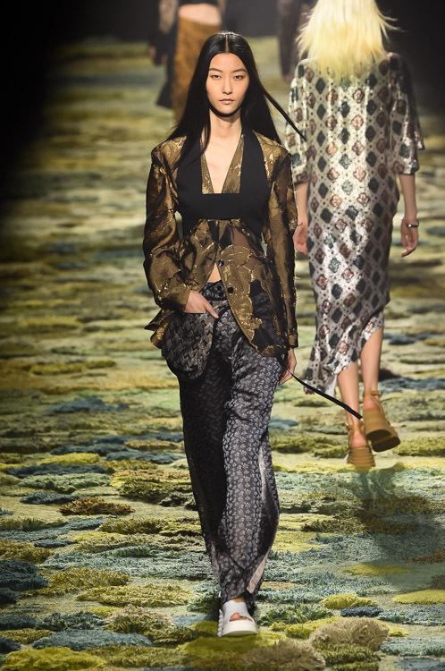 ドリス ヴァン ノッテン(DRIES VAN NOTEN) 2015年春夏ウィメンズコレクション シルエット - 写真48