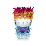 バカラ×ハローキティのクリスタルオーナメント、大地や水を表現した着せ替えドレス付き｜写真2