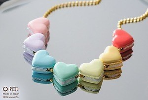 Q-pot.25年バレンタインアクセサリー、ヴィンテージ風ローズ Q-pot.25年バレンタインアクセサリー、ヴィンテージ風ローズ