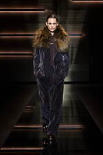 エンポリオ アルマーニ 2025年秋冬メンズコレクション - 魅惑、格調と親密｜写真85