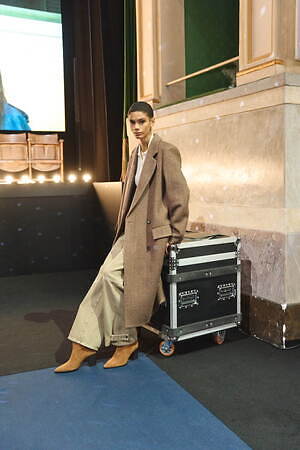 ヤコブ コーエン(JACOB COHËN) 2025-26年秋冬ウィメンズ&メンズコレクション  - 写真29